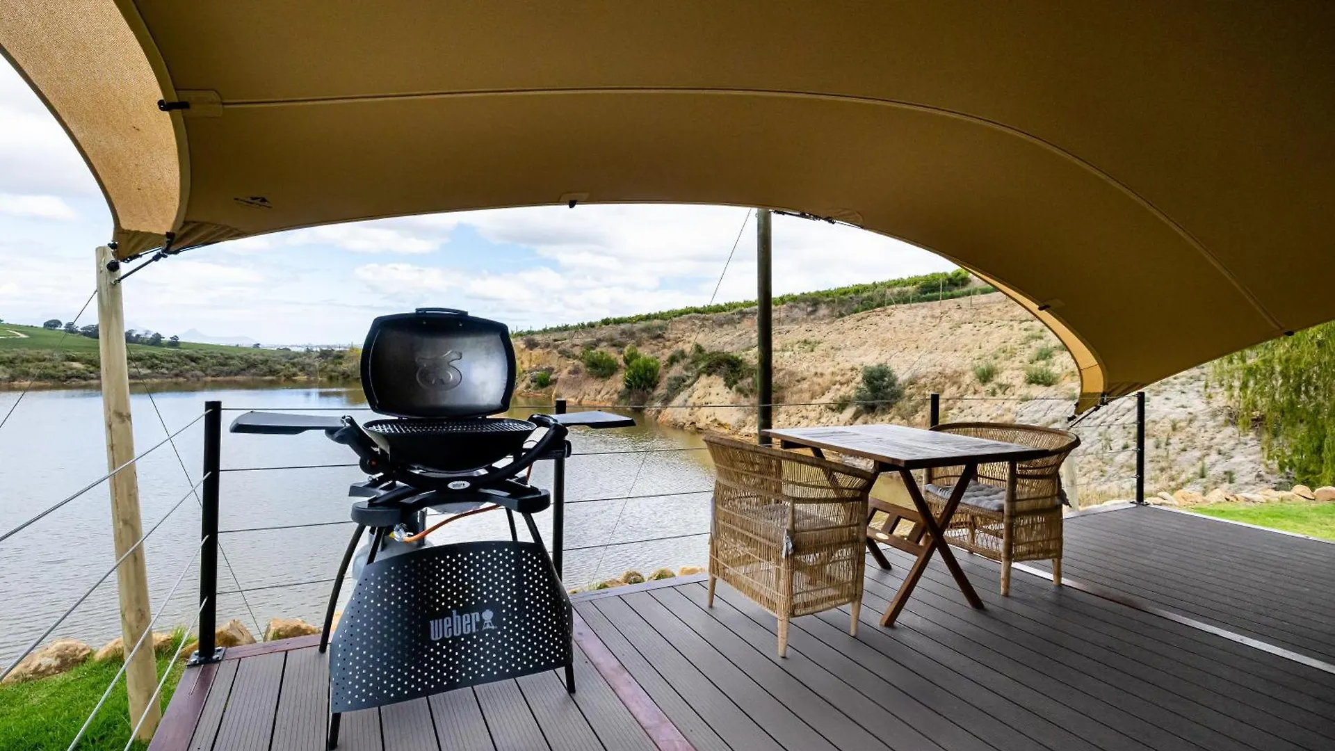 Luxury tent Amperbo Glamping Hotel Cape Town