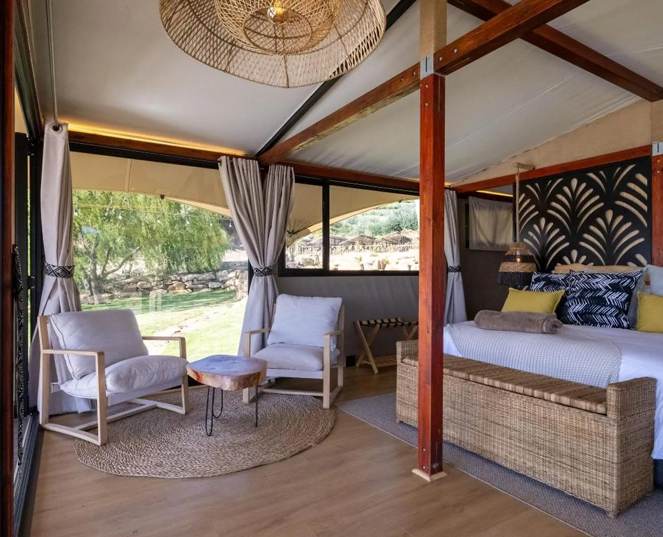 Amperbo Glamping Hotel Cape Town