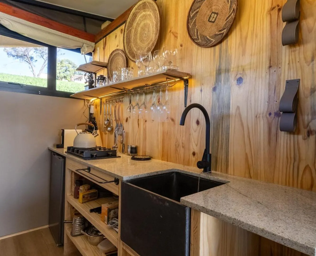 Luxury tent Amperbo Glamping Hotel Cape Town