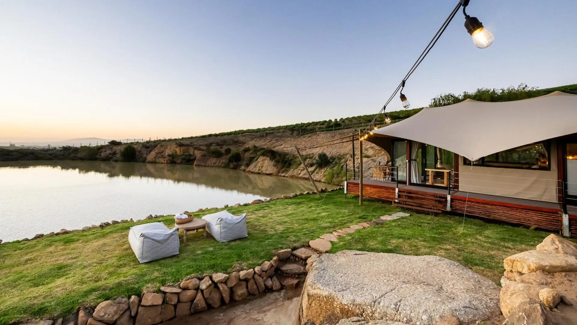 Luxury tent Amperbo Glamping Hotel Cape Town